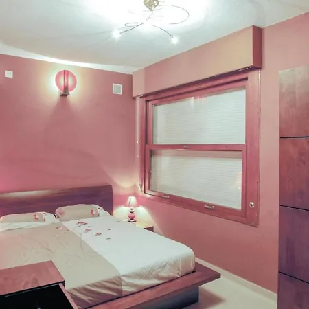 Holiday home Cozy In With Wifi Rayol-Canadel-sur-Mer